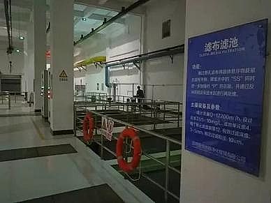 ���ܽM�����ϏS�҇��ȵ���ʽ��ˮ̎��S�P�c