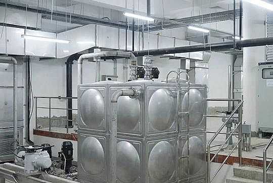 ȫ�½Y���Ȼ��X���a�S�ҹ��I����+��������|�������15�ף���һ������ʽ��ˮ̎��S����Ͷ�\